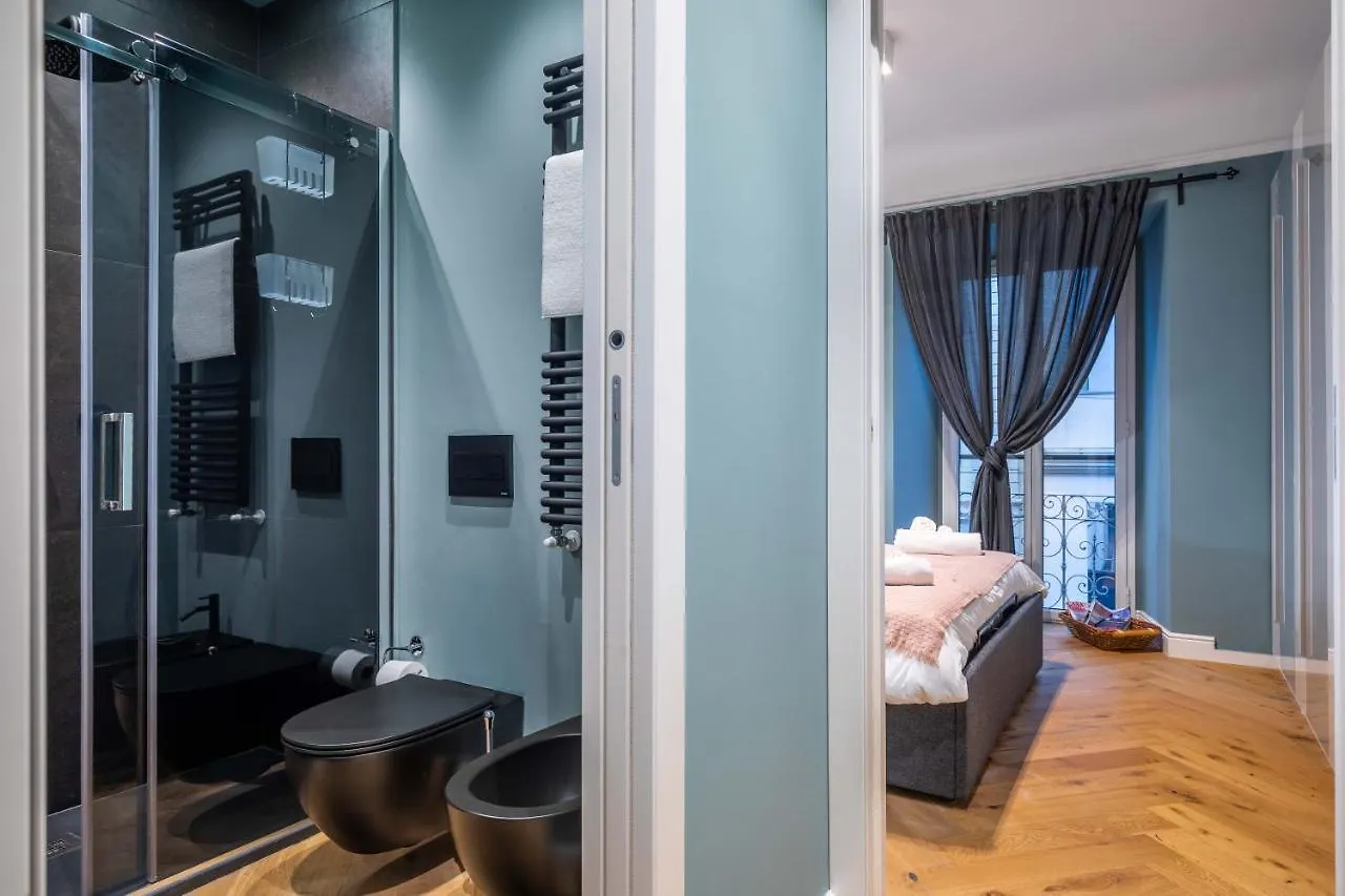 Deluxe Apartment Milan - Duomo - Milan Lin Airport
