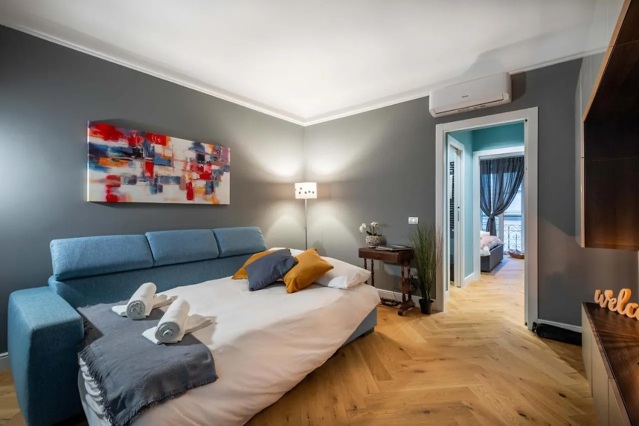 Deluxe Apartment Milan - Duomo - Milan Lin Airport Itália